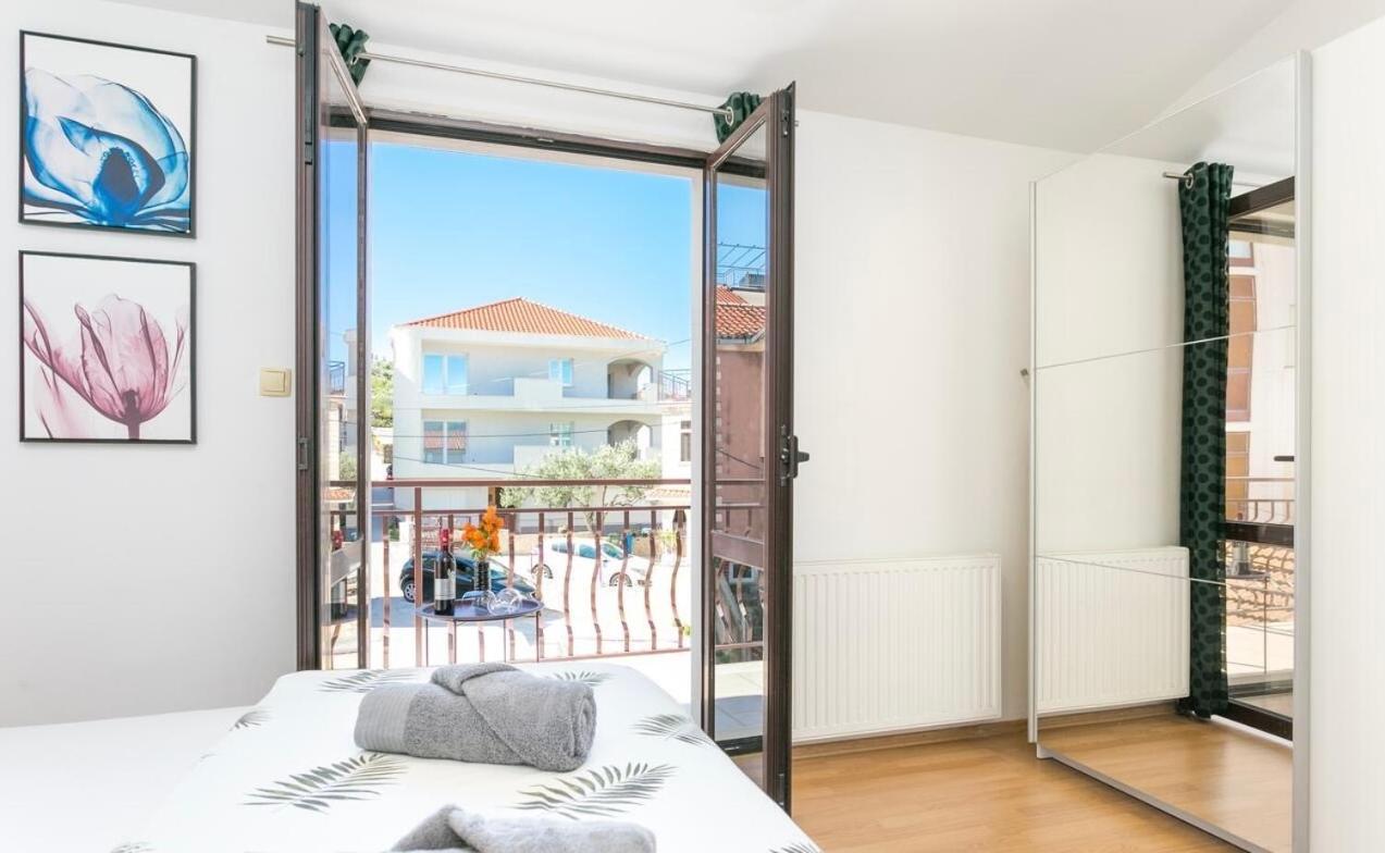 Apartman Bella Trogir Exterior foto
